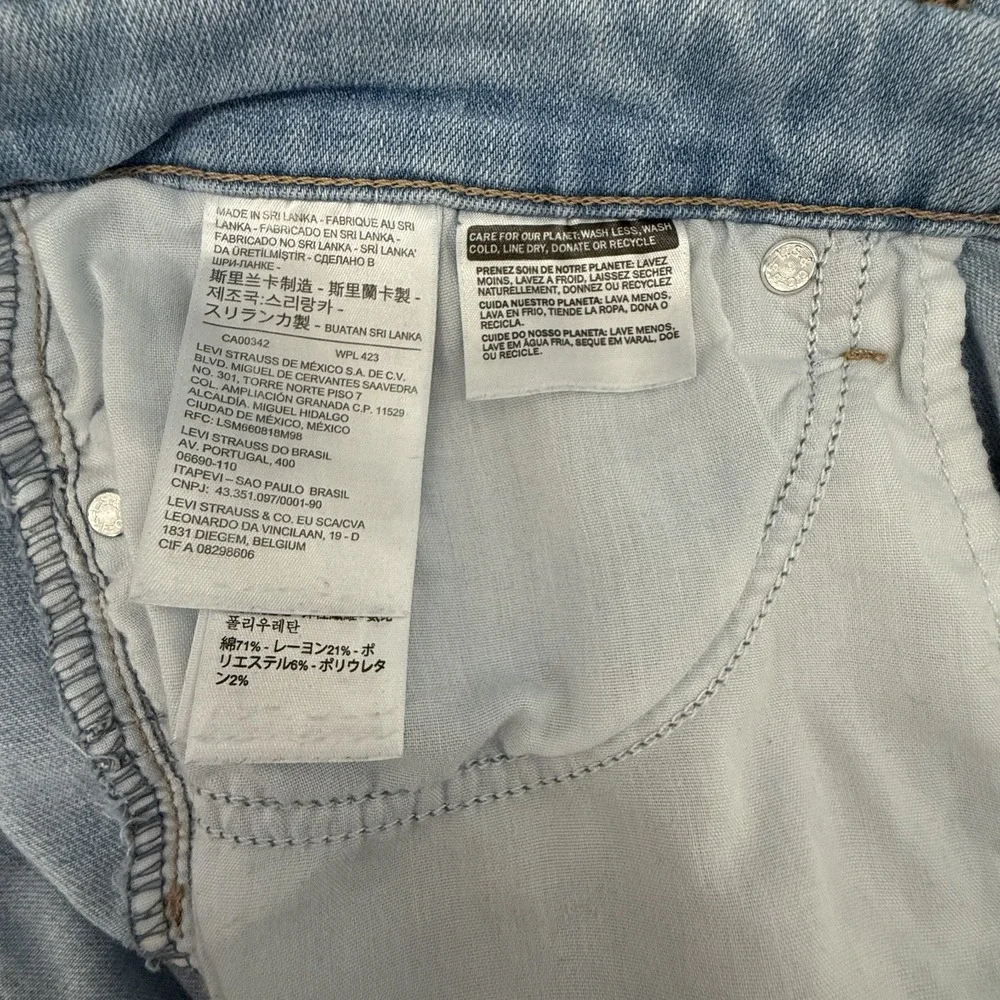 Levi's 513 Slim Straight Jeans Mens 34x30 Light‎ Wash Stretch Raw Hem Distressed